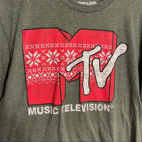 Old Navy Collectabilitees MTV T-Shirt - Picture 2 of 3
